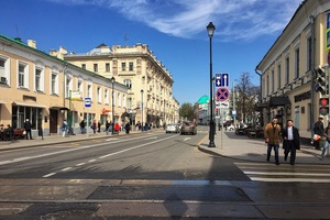 Площадь Покровские ворота