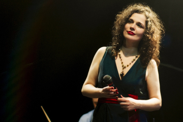 Gentle voice. Нежный голос в стиле Jazz
