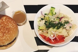 Академия Академия