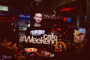 Weekend Weekend