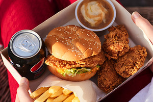 KFC в ТРЦ Сити - Плаза KFC в ТРЦ Сити - Плаза
