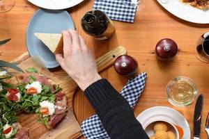День рождения итальянского гастрономического центра Eataly День рождения итальянского гастрономического центра Eataly