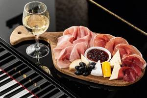 День рождения итальянского гастрономического центра Eataly День рождения итальянского гастрономического центра Eataly