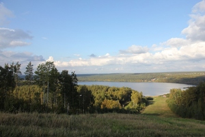 Красное озеро