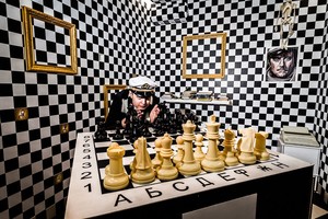 12 Стульев