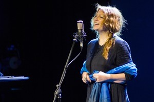 Евгения Смольянинова «В лунном сияньи...» Евгения Смольянинова «В лунном сияньи...»