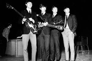 Оркестр-шоу: Sting & The Beatles Оркестр-шоу: Sting & The Beatles