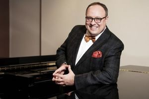 Александр Гиндин Александр Гиндин