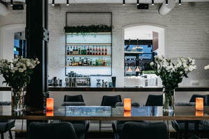 Lola Public Space
