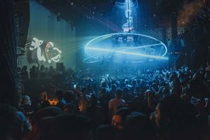 UFO goes to Arbat Hall