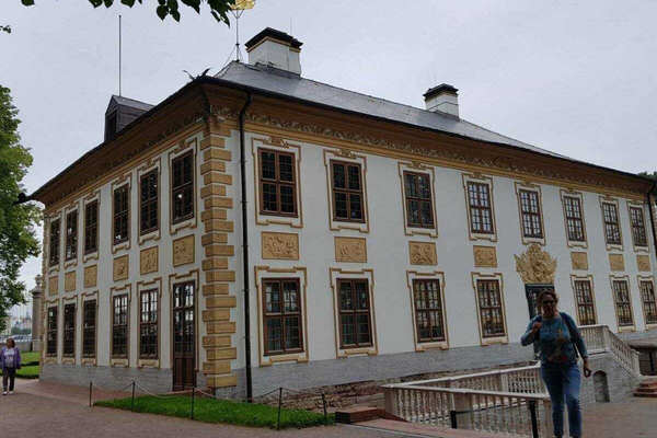 Тайны семьи Романовых. Что скрывают дворцы? Часть 1. Нева