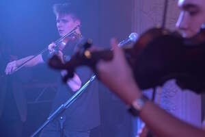 Two Violins. Мировые хиты на скрипках