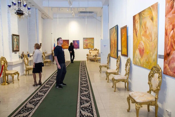 Sneg Gallery