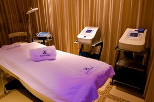 Spa by Algotherm Spa by Algotherm