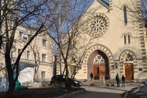 Ирина Иванова (виоль д'амур), Игорь Гольденберг (орган)