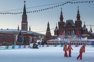 ГУМ-каток на Красной площади ГУМ-каток на Красной площади