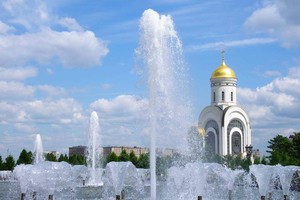 Обзорная экскурсия по Москве
