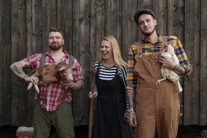 Петух в вине / Ferma в 32.05 Петух в вине / Ferma в 32.05