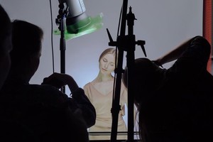 Курс «Студийная съёмка. Новогодний интен Курс «Студийная съёмка. Новогодний интен