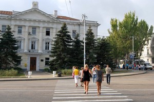Площадь Суворова Площадь Суворова