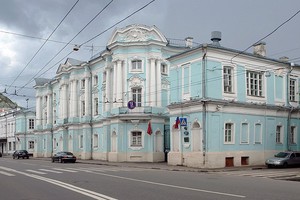 Дом-комод